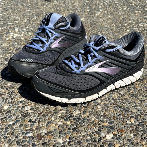 Brooks Ariel 18 Charcoal Athletic Shoes Size 11 - Picture 2 of 9